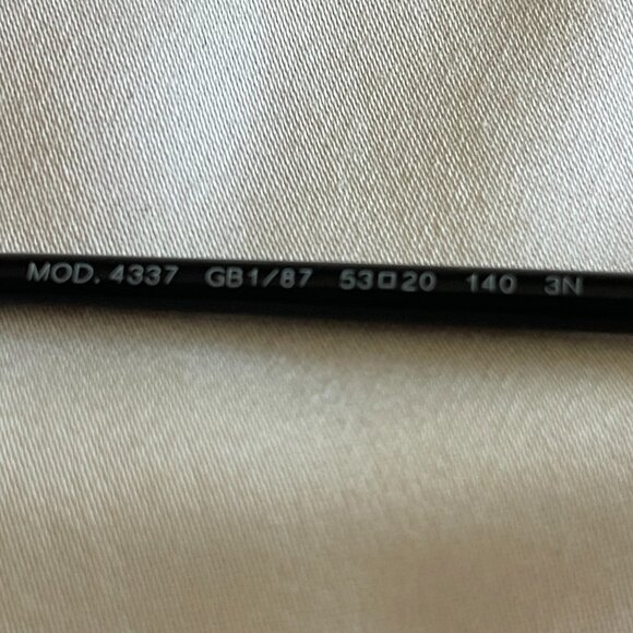 Versace Sunglasses - Picture 11 of 12